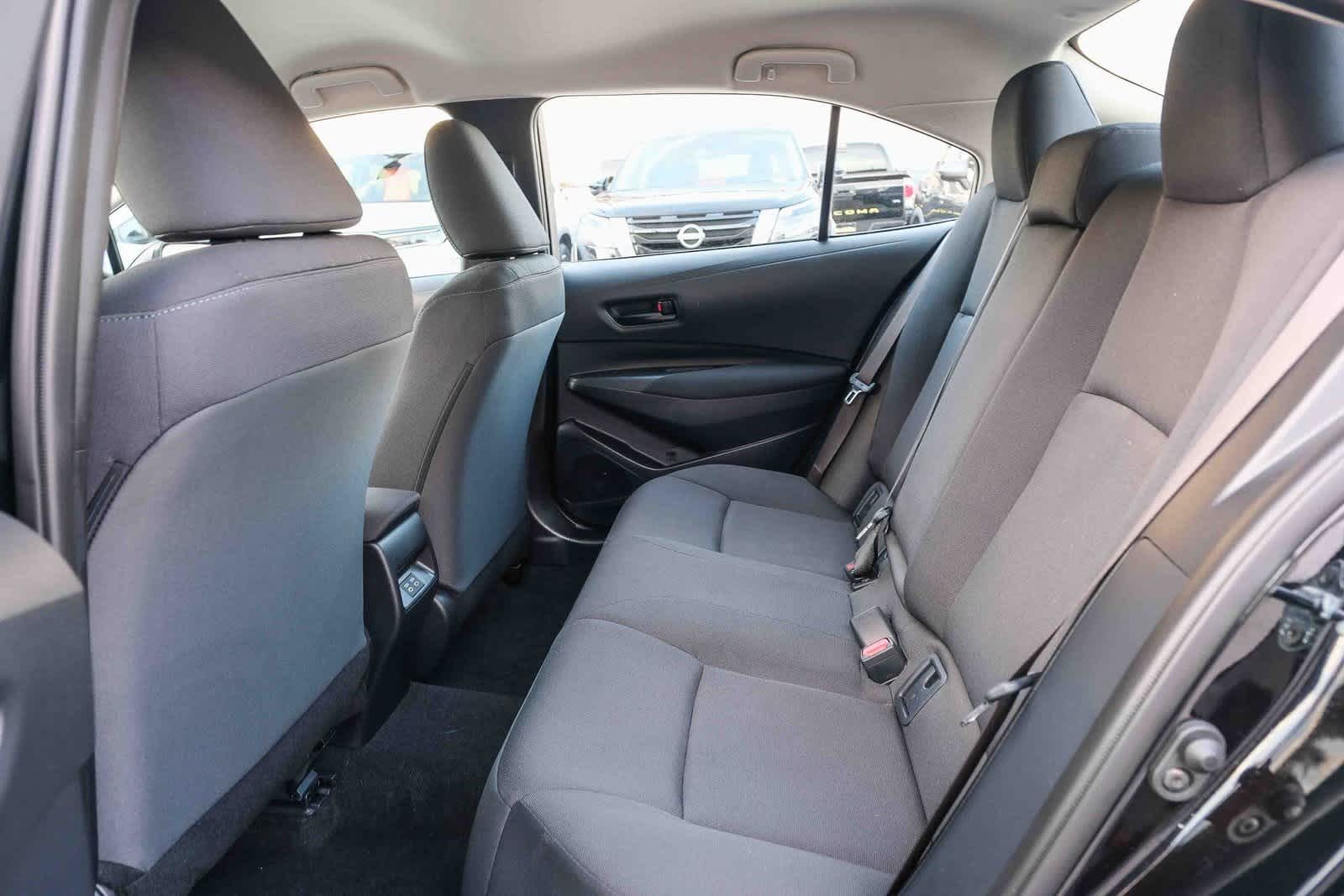 Thumbnail: 2025 Toyota Corolla - 19