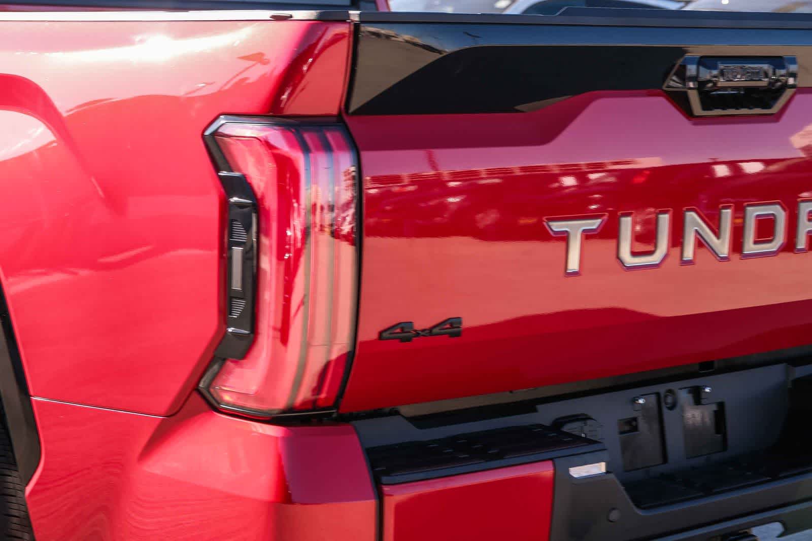 Thumbnail: 2023 Toyota Tundra - 7