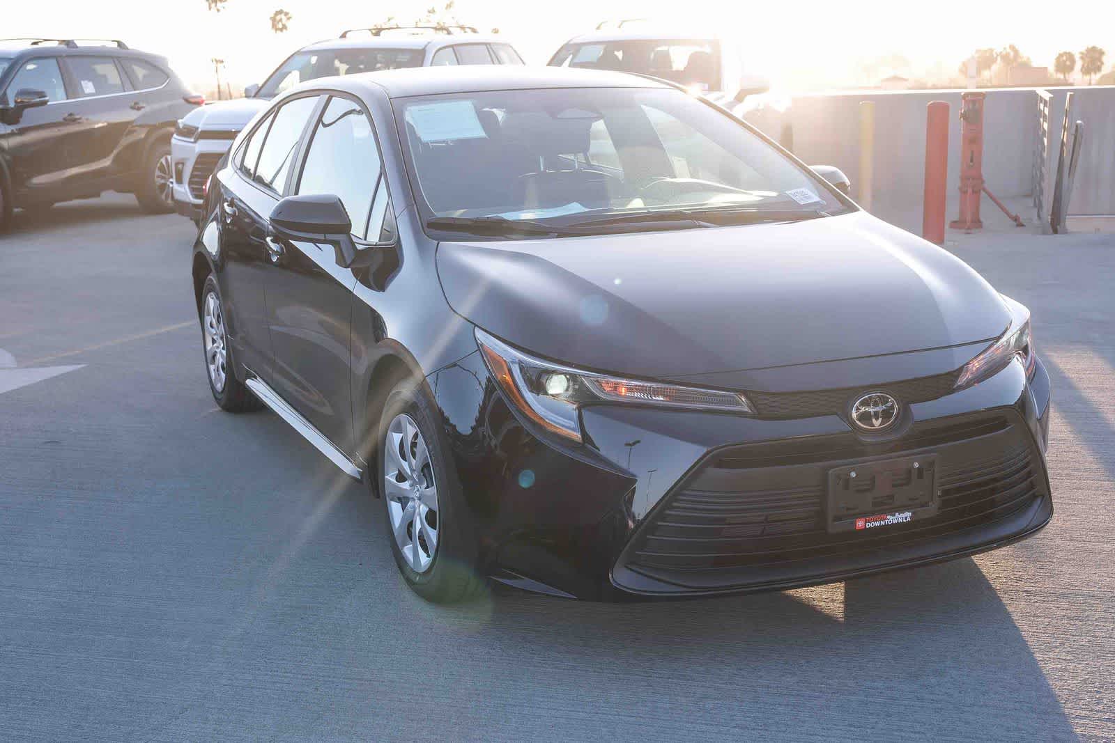 Thumbnail: 2026 Toyota Corolla - 3