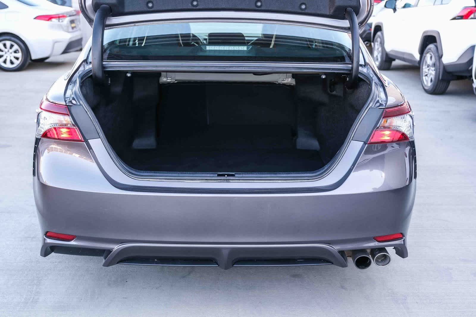 Thumbnail: 2023 Toyota Camry - 26