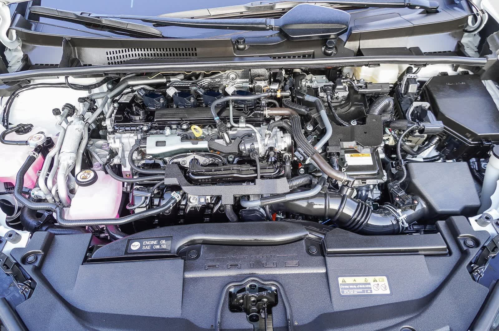 2024 Toyota Prius Prime Premium 28