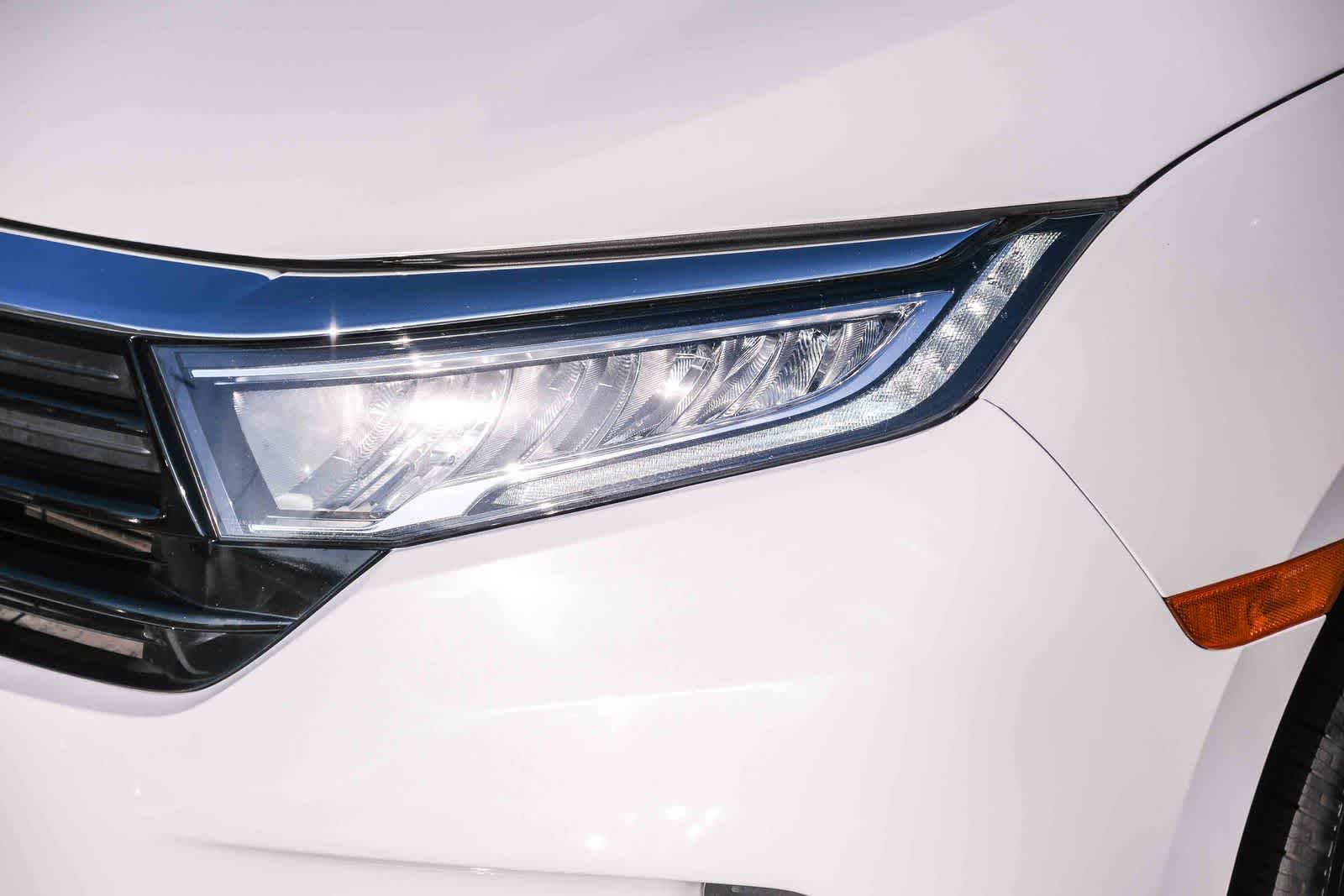 Thumbnail: 2022 Honda Odyssey - 12