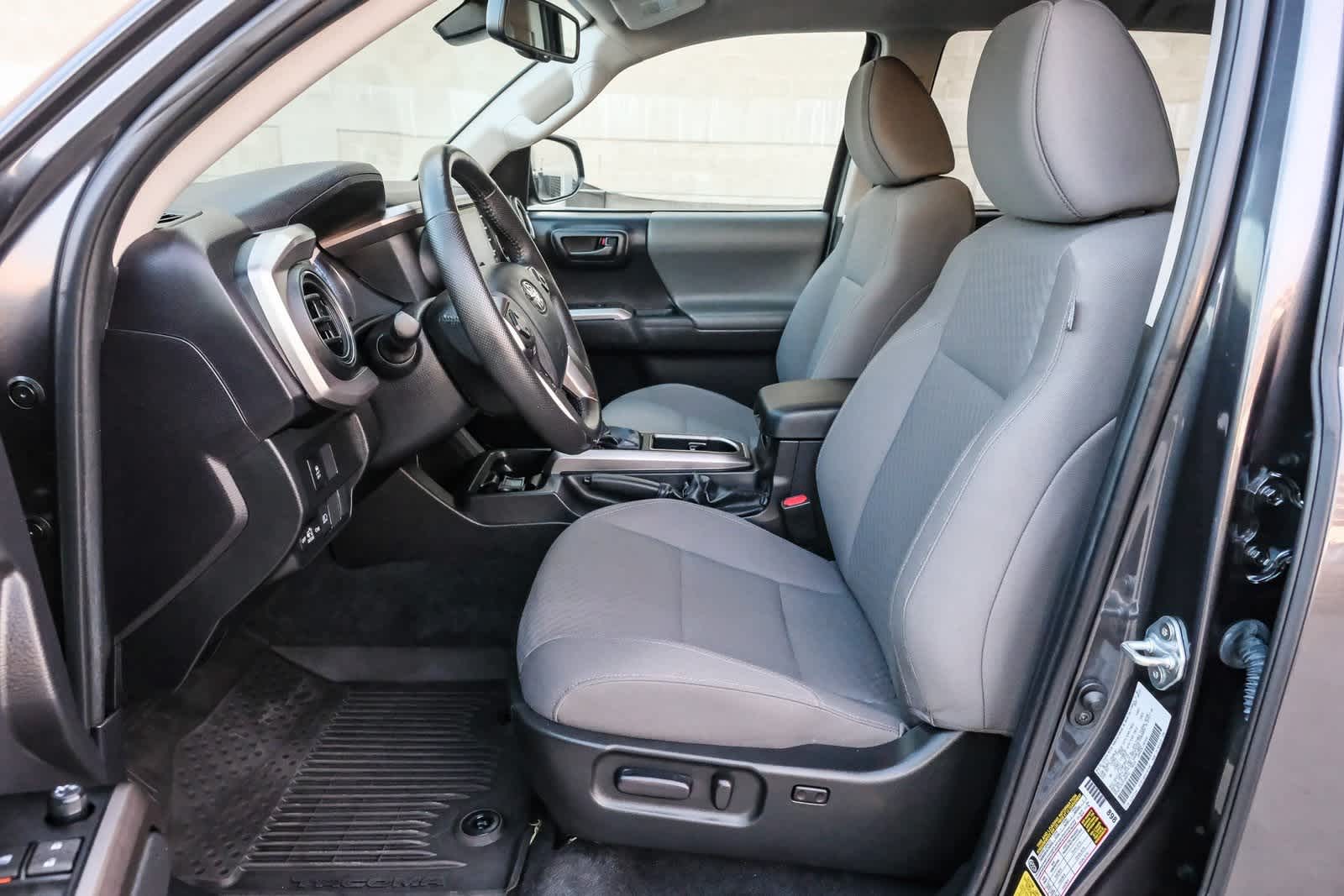 Thumbnail: 2023 Toyota Tacoma - 20