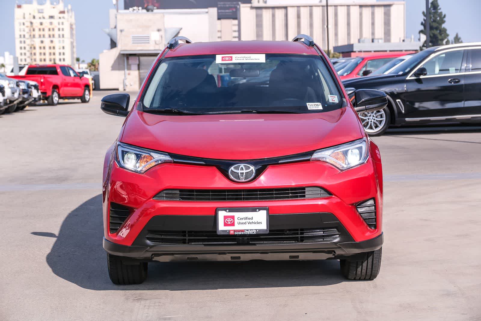 Thumbnail: 2016 Toyota RAV4 - 2
