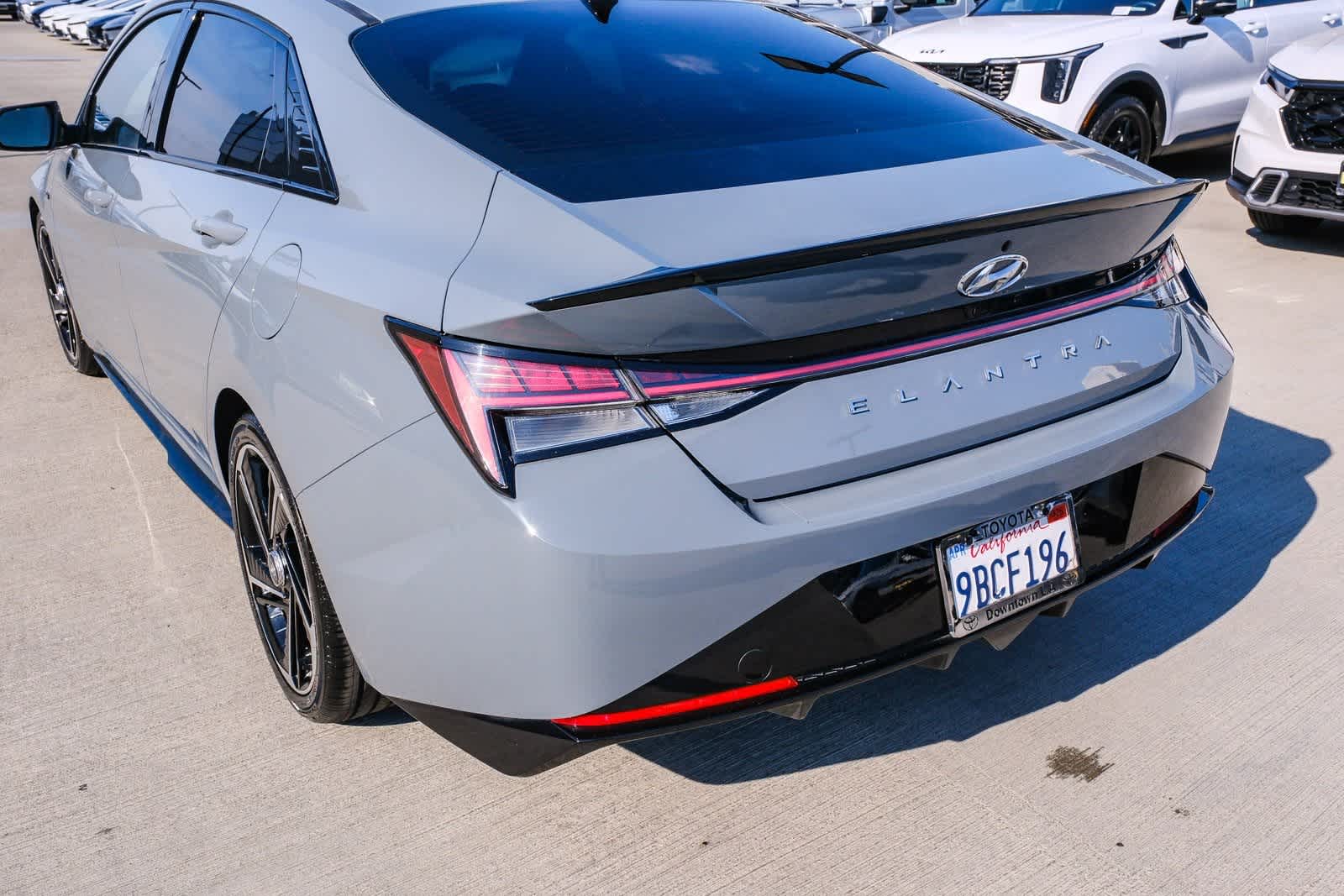 Thumbnail: 2022 Hyundai Elantra - 8