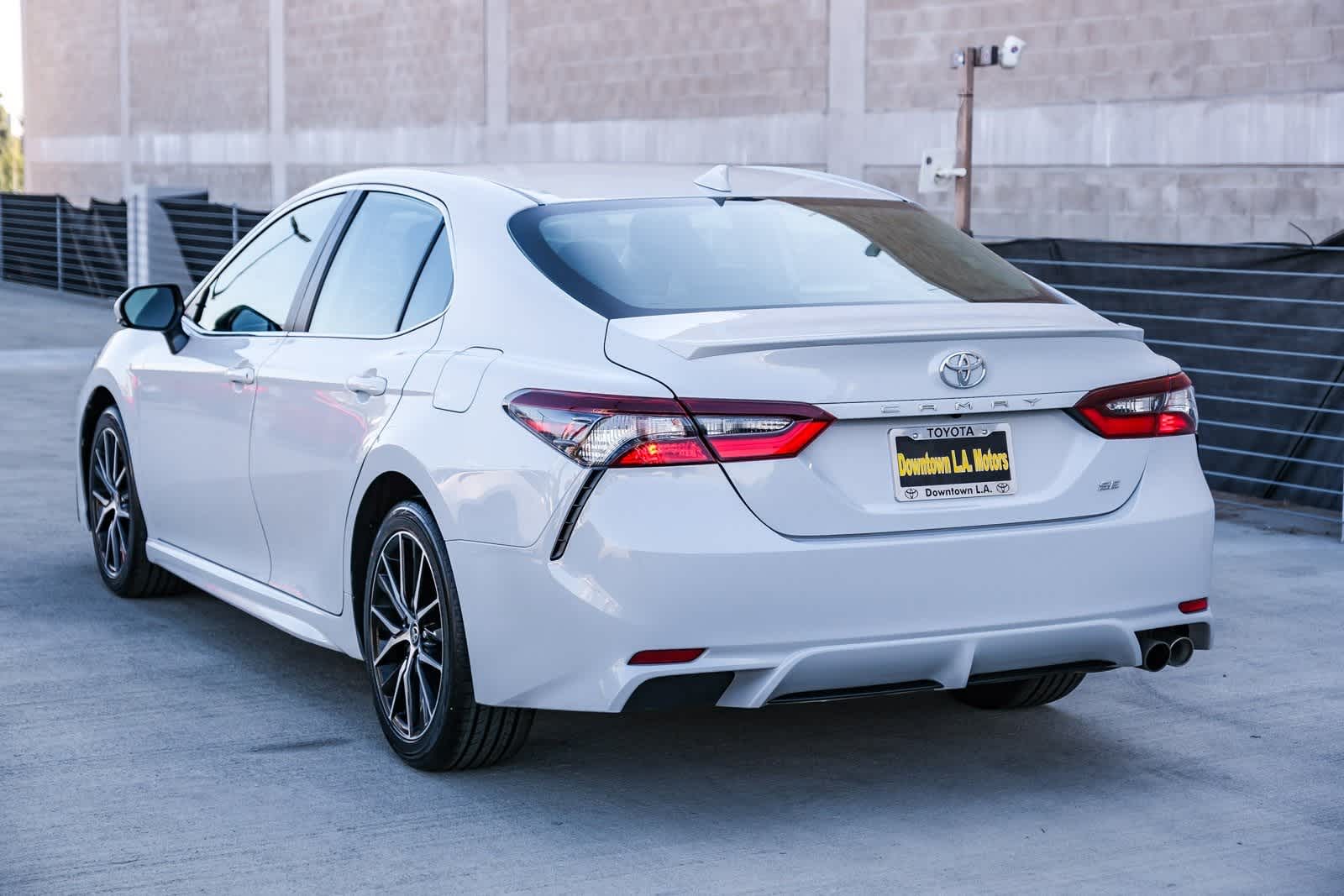 Thumbnail: 2024 Toyota Camry - 6