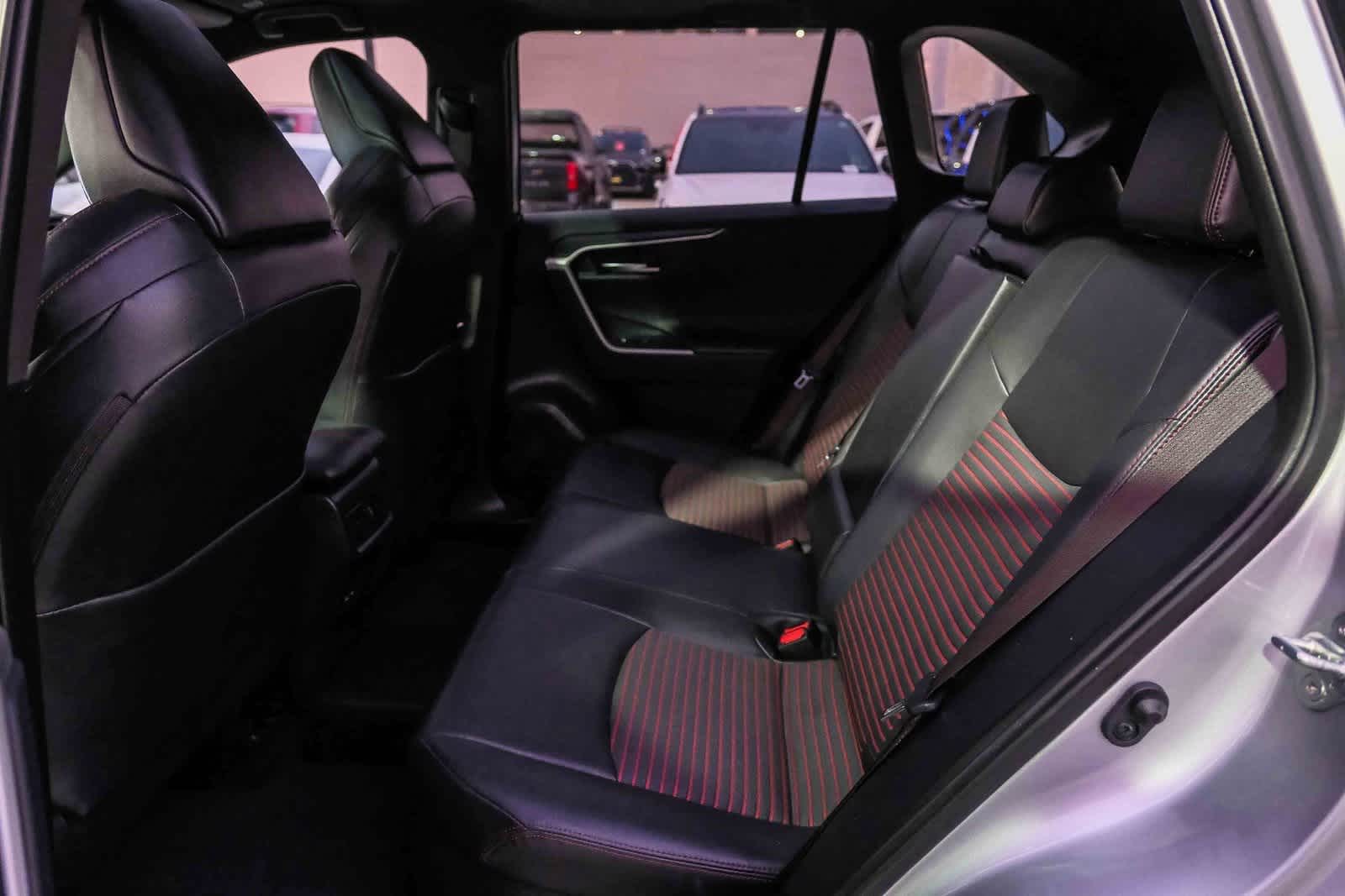 Thumbnail: 2024 Toyota RAV4 - 14