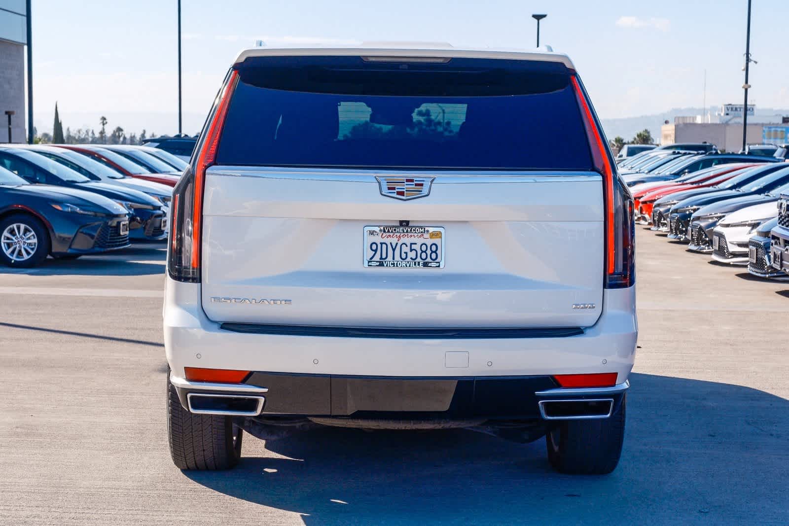 Thumbnail: 2023 Cadillac Escalade - 5