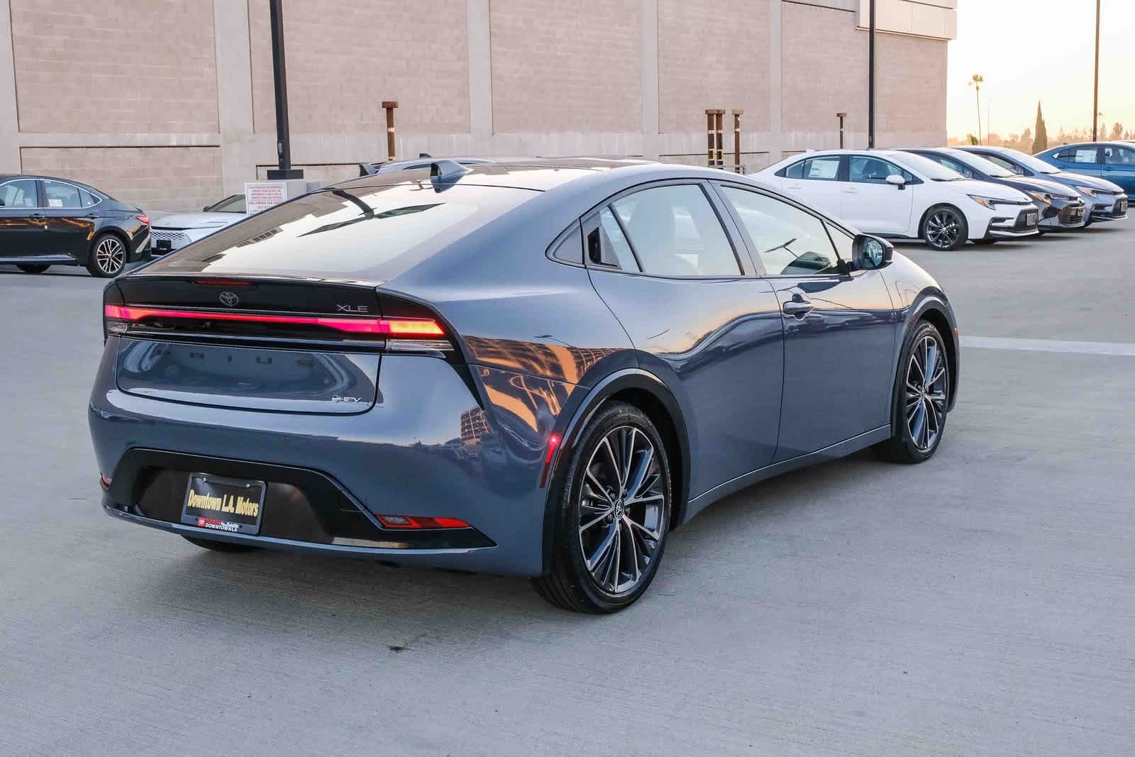 Thumbnail: 2024 Toyota Prius - 4