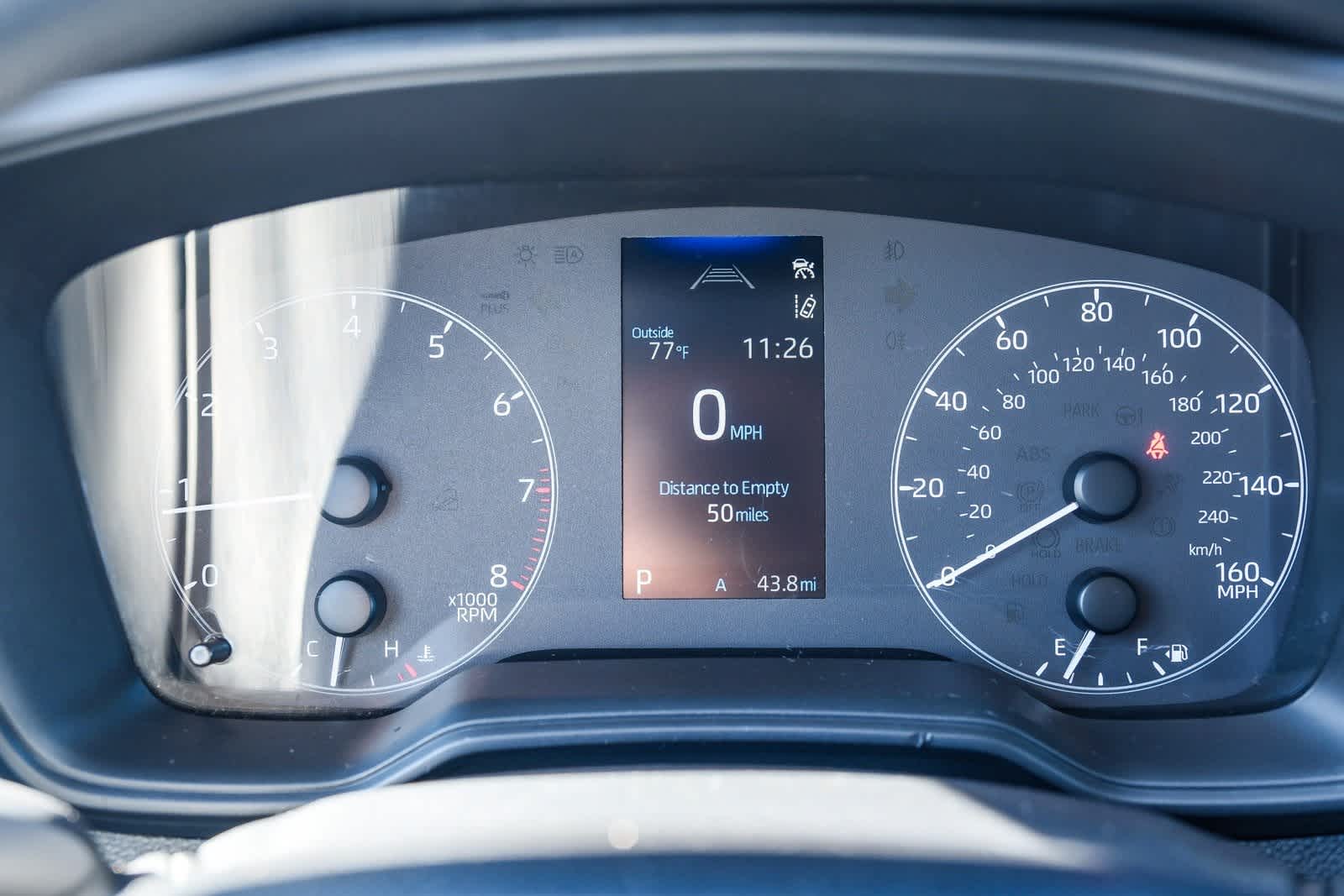 Thumbnail: 2025 Toyota Corolla - 25