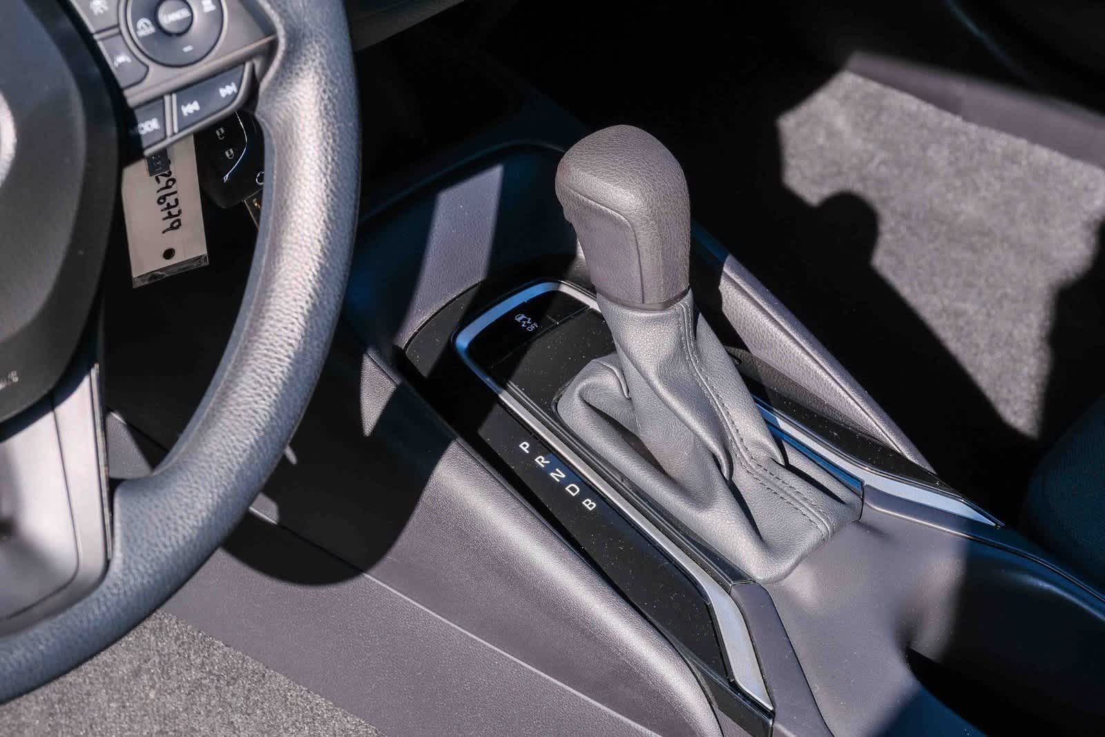 Thumbnail: 2025 Toyota Corolla - 21