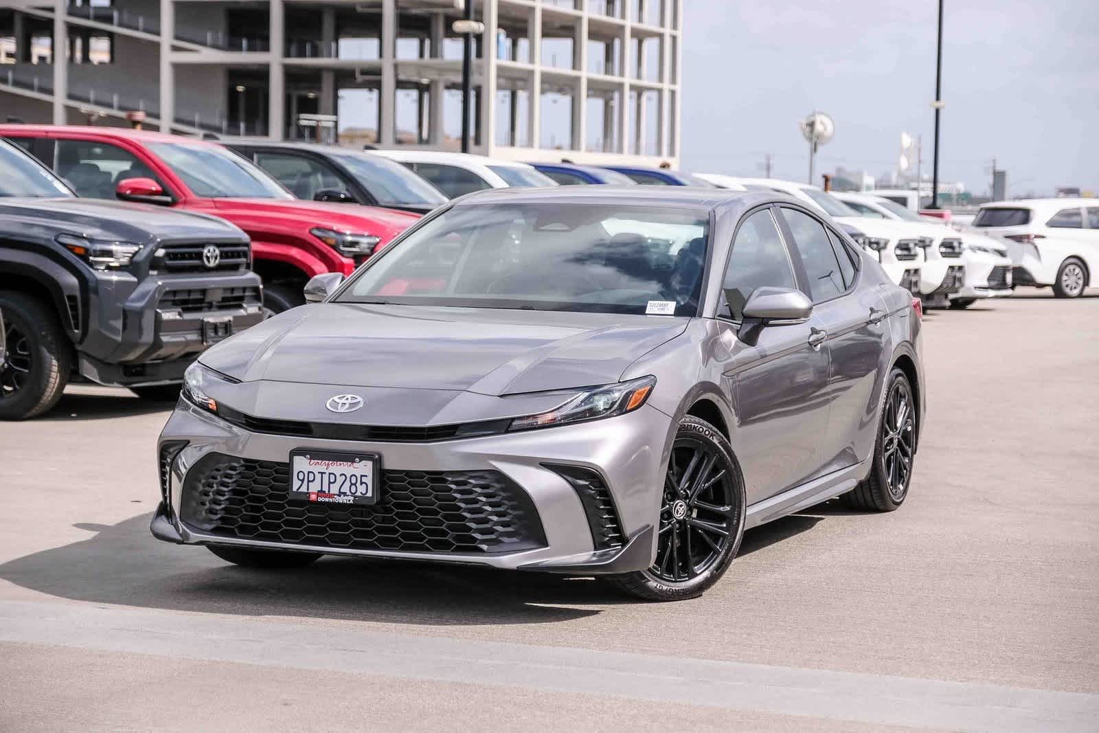 Thumbnail: 2025 Toyota Camry - 1