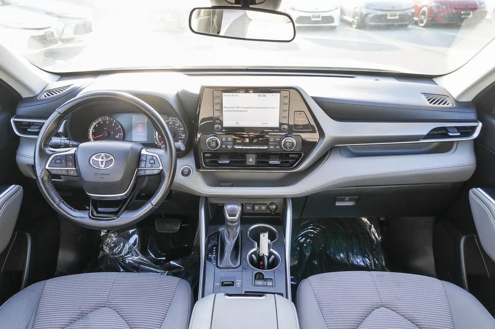 Thumbnail: 2021 Toyota Highlander - 13