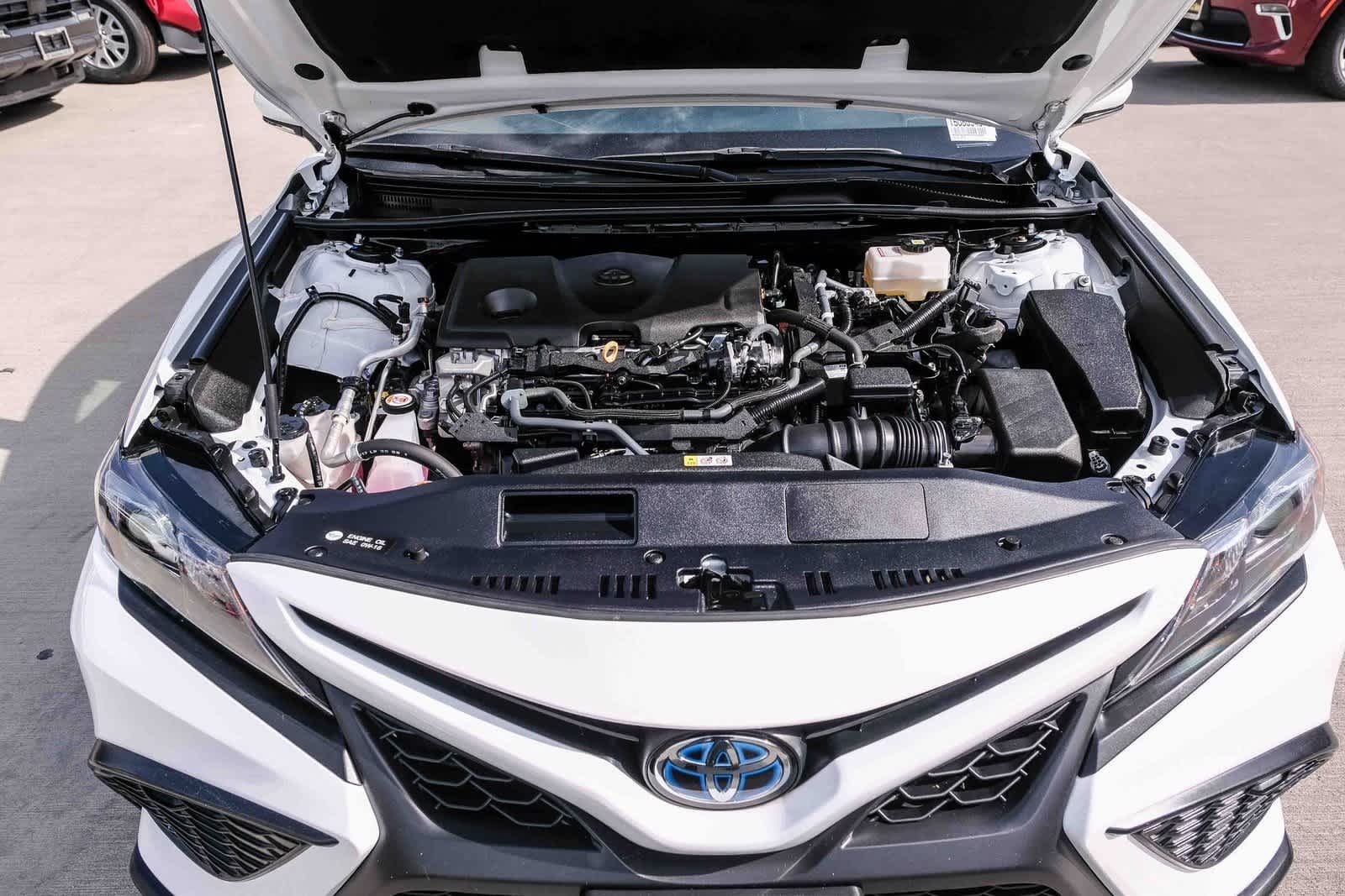 Thumbnail: 2023 Toyota Camry - 27