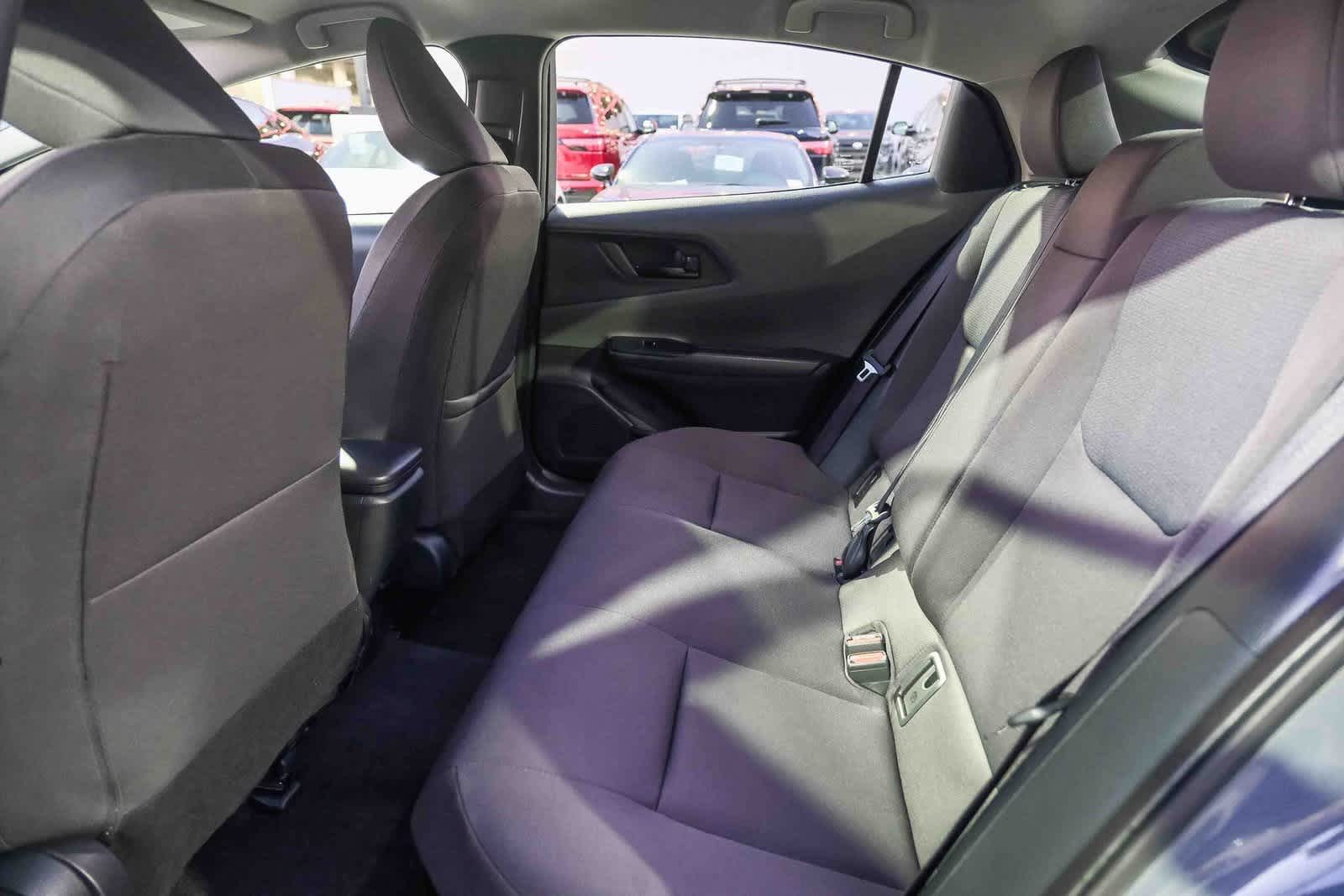 Thumbnail: 2024 Toyota Prius - 19