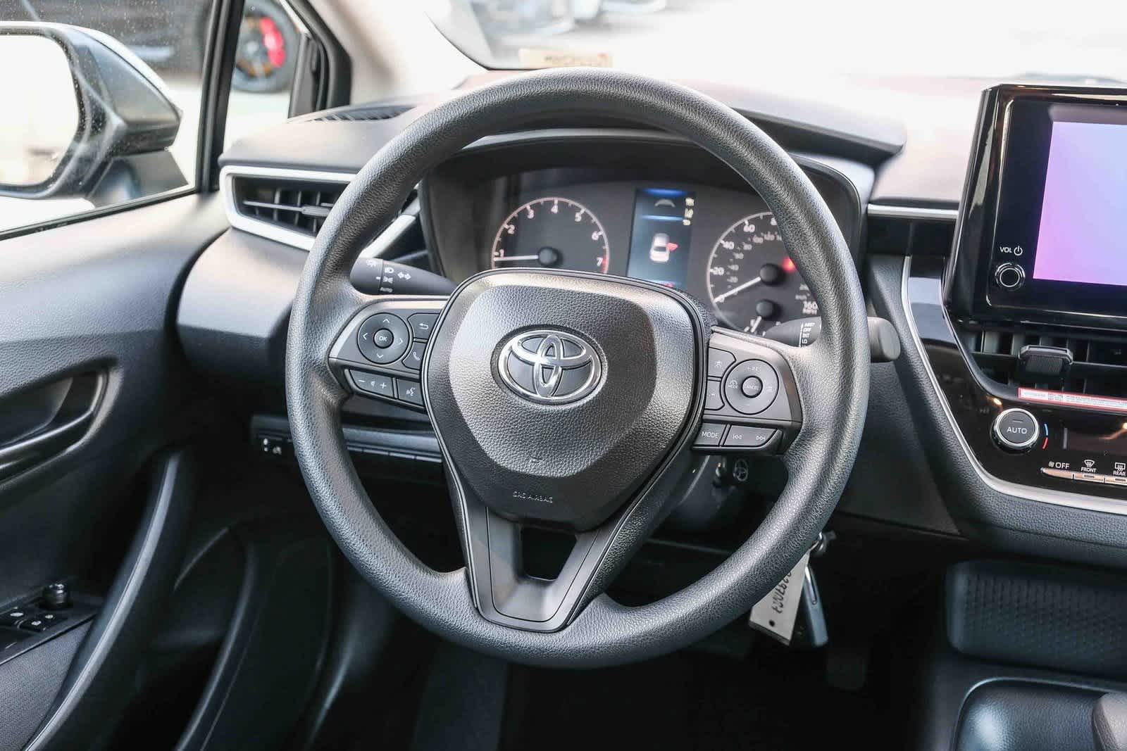 Thumbnail: 2025 Toyota Corolla - 17