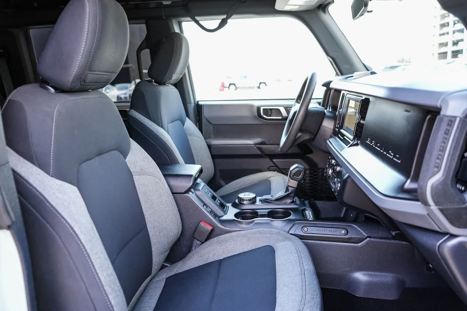 Thumbnail: 2022 Ford Bronco - 16