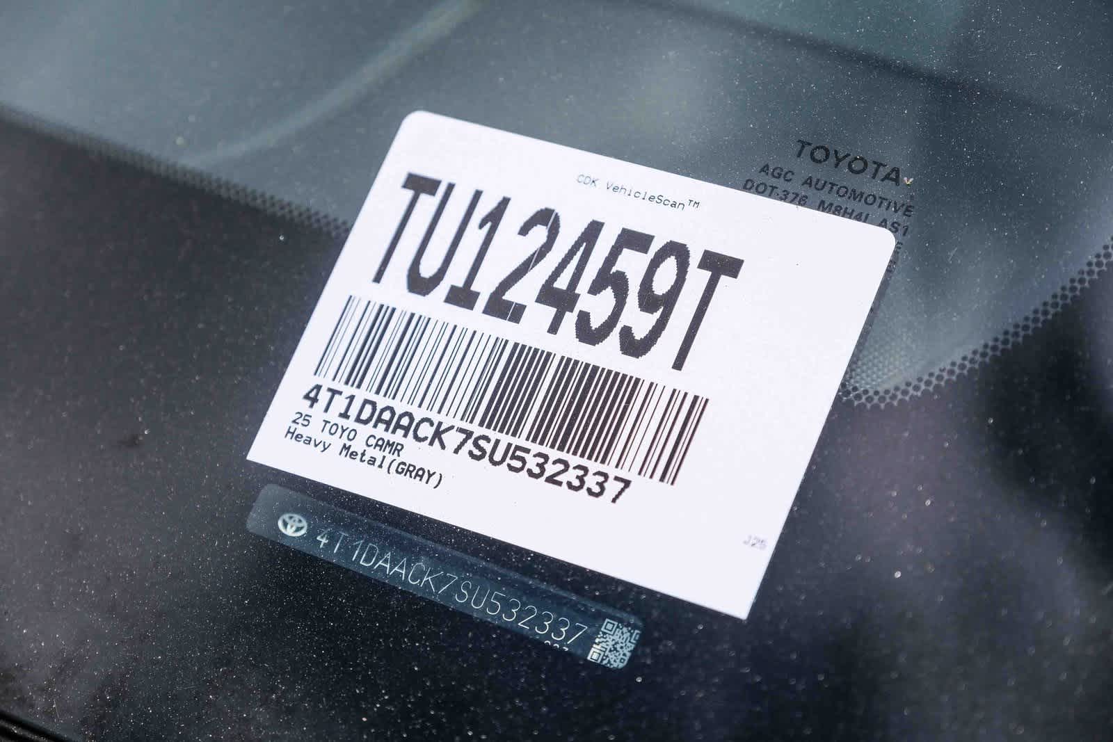Thumbnail: 2025 Toyota Camry - 28