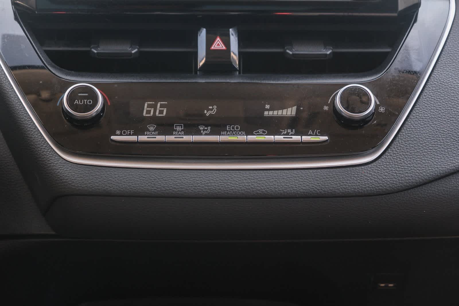 Thumbnail: 2022 Toyota Corolla - 15