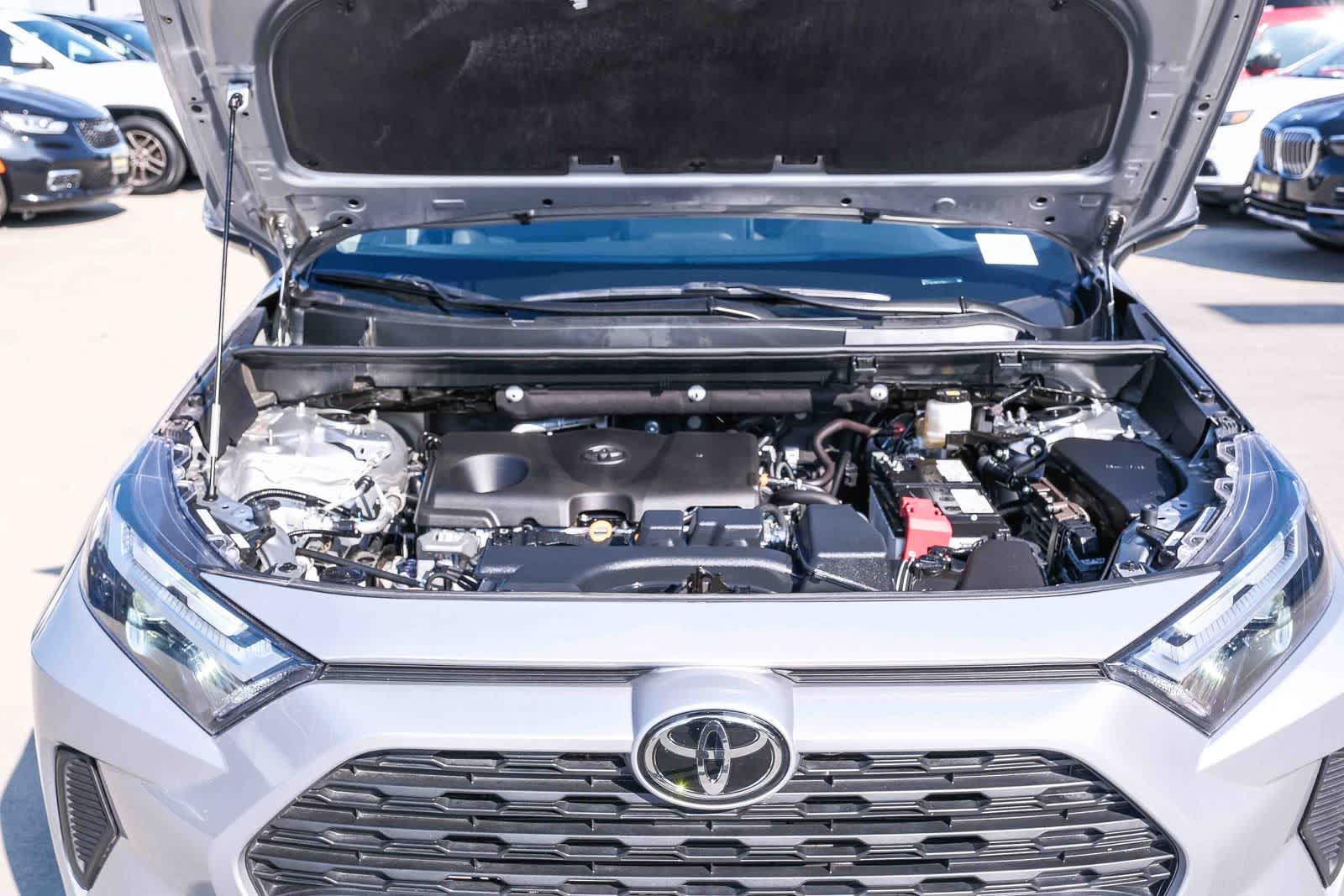 Thumbnail: 2024 Toyota RAV4 - 27
