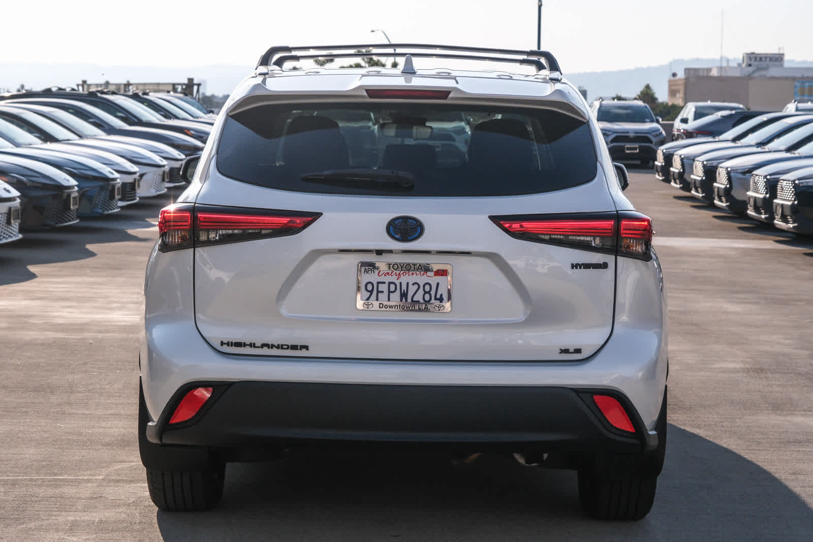 Thumbnail: 2023 Toyota Highlander - 5