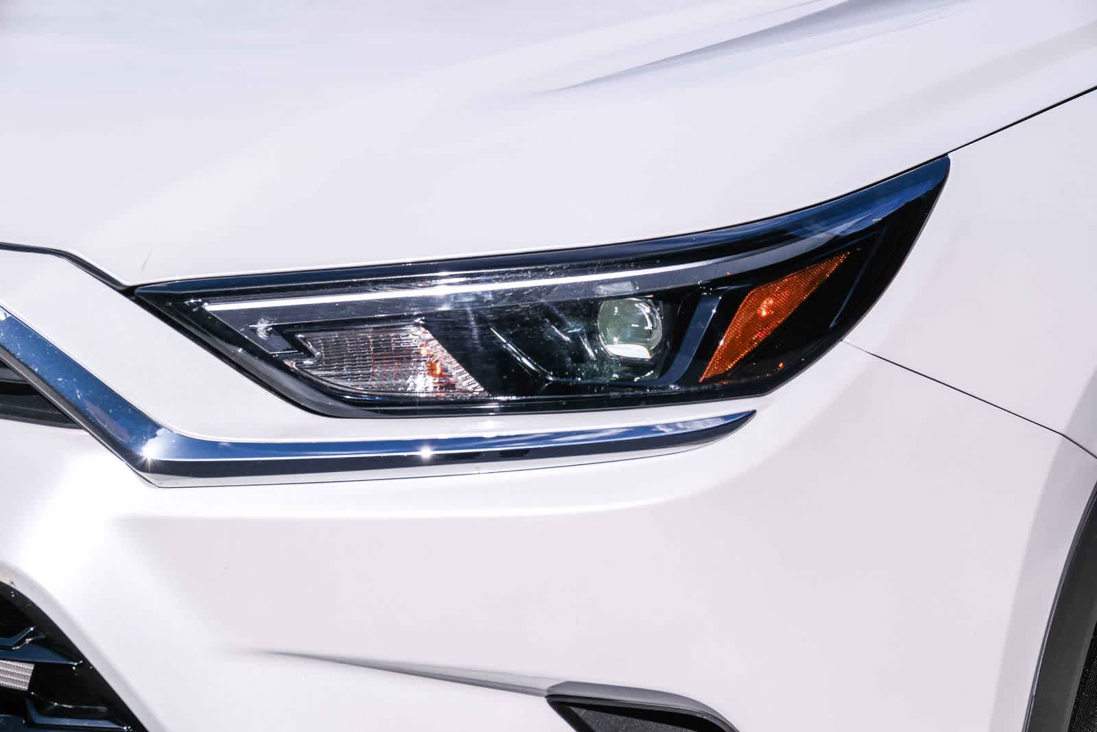 Thumbnail: 2025 Toyota Grand Highlander - 12