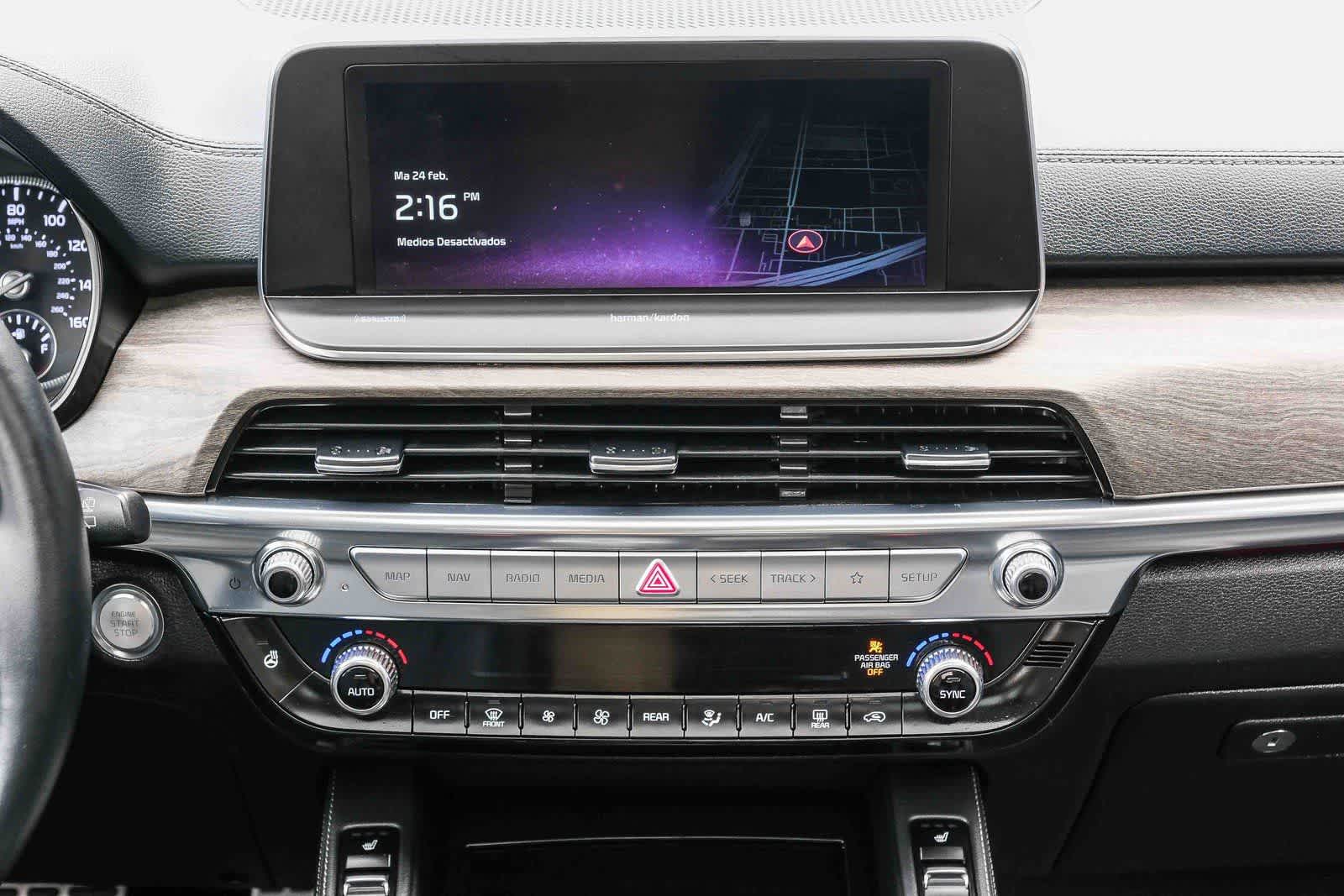 Thumbnail: 2022 Kia Telluride - 14