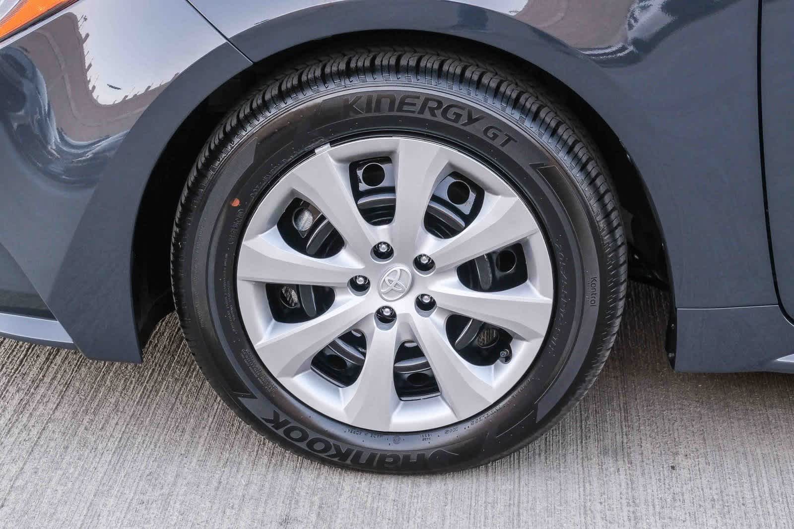 Thumbnail: 2025 Toyota Corolla - 10