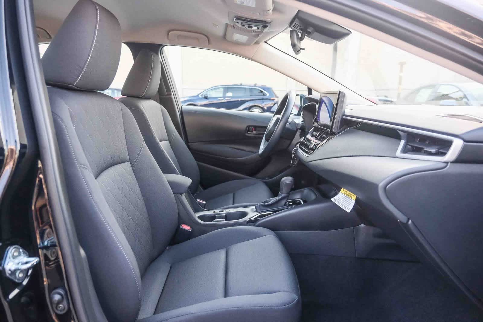 Thumbnail: 2025 Toyota Corolla - 18