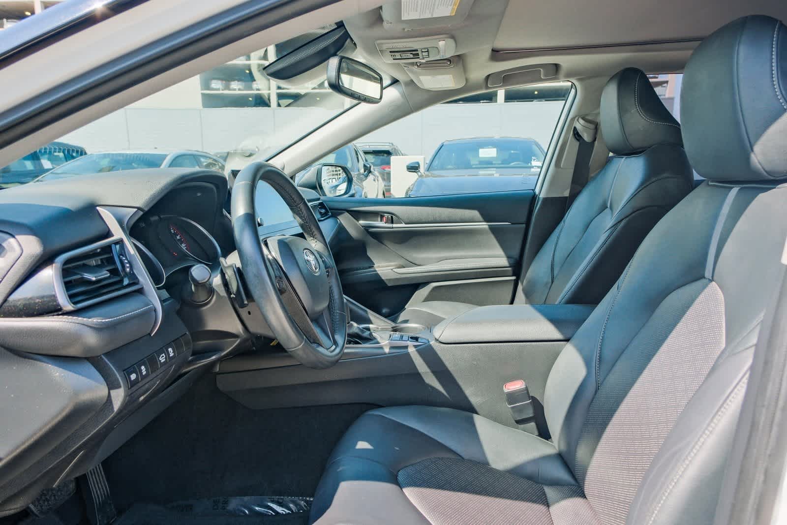 Thumbnail: 2022 Toyota Camry - 19