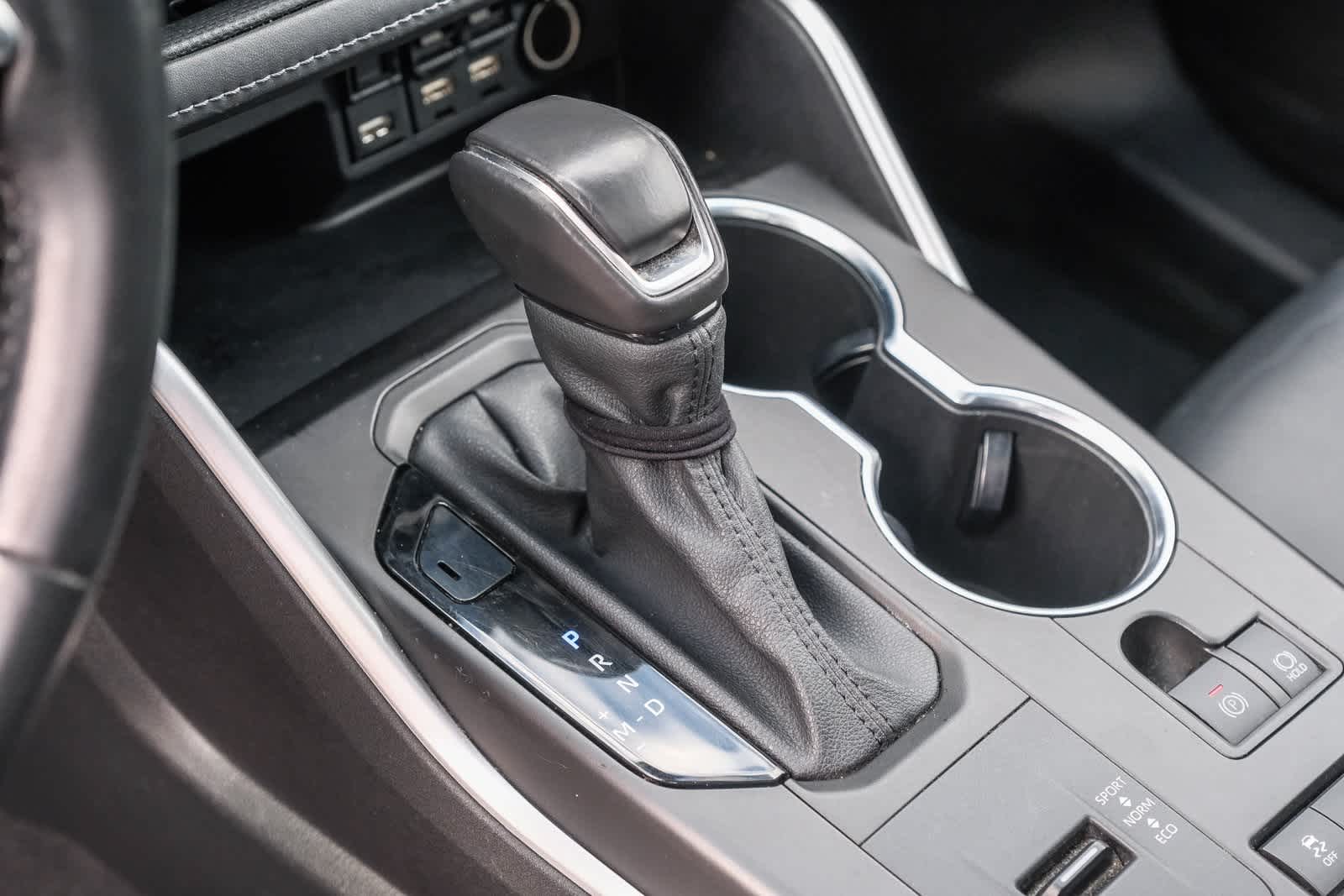 Thumbnail: 2021 Toyota Highlander - 19