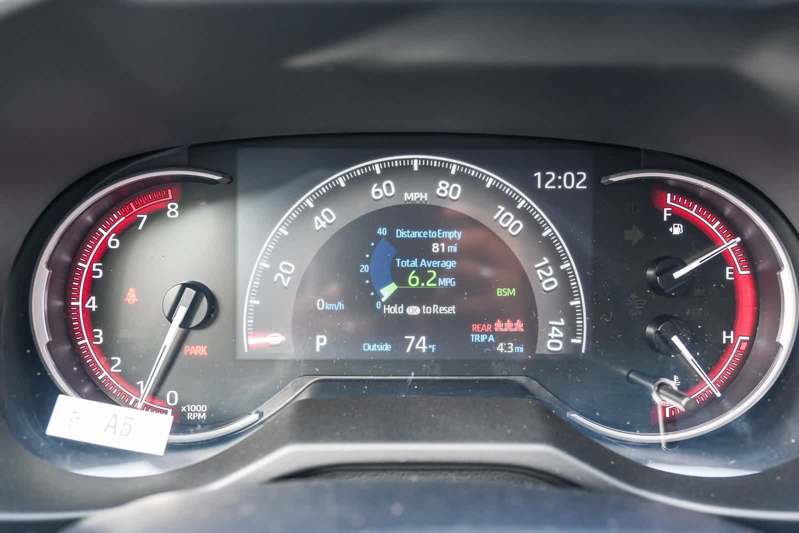 Thumbnail: 2025 Toyota RAV4 - 25