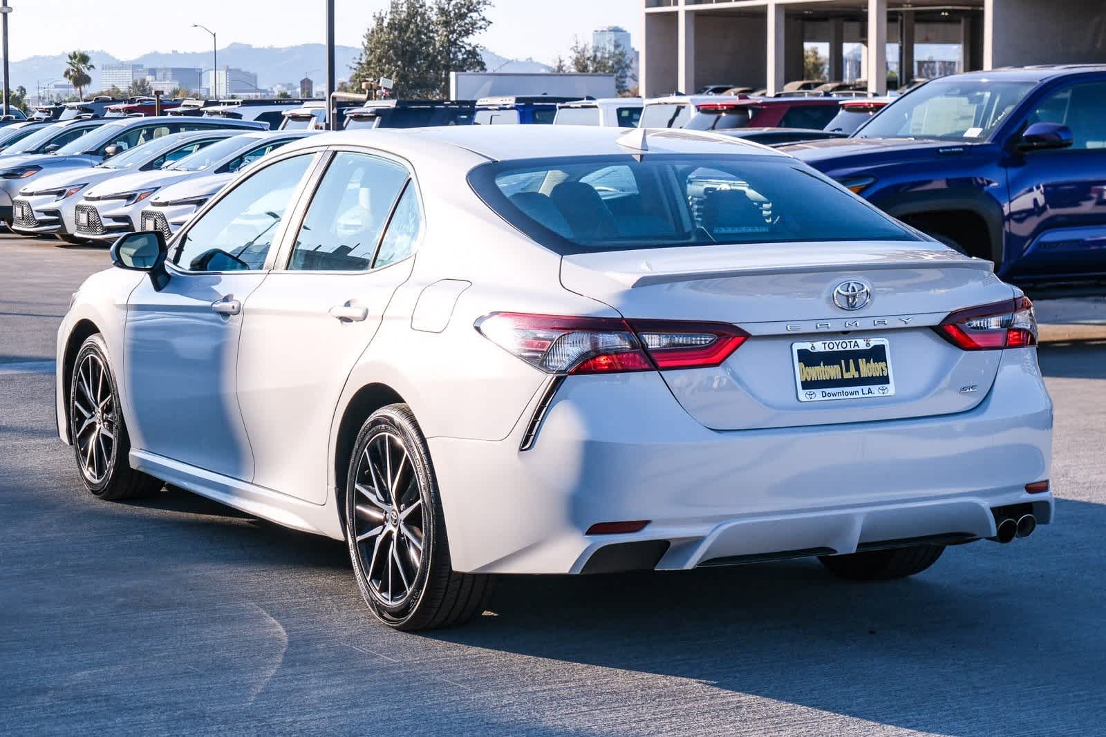 Thumbnail: 2023 Toyota Camry - 6
