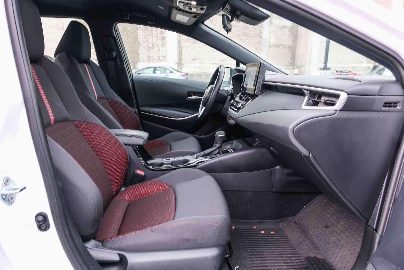 Thumbnail: 2025 Toyota Corolla - 18