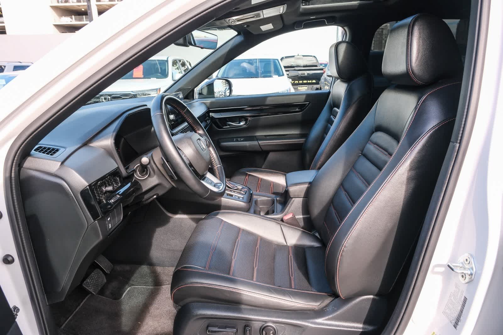 Thumbnail: 2025 Honda CR-V - 17