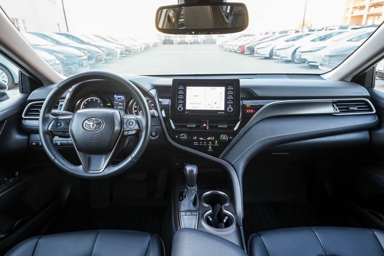 Thumbnail: 2023 Toyota Camry - 13