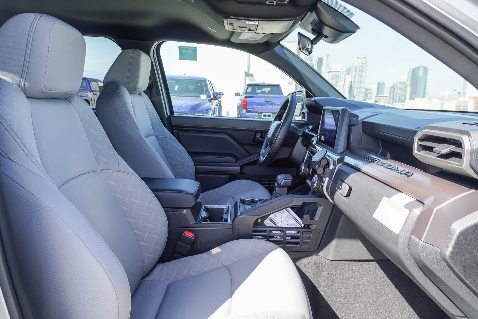2025 Toyota Tacoma SR5 18