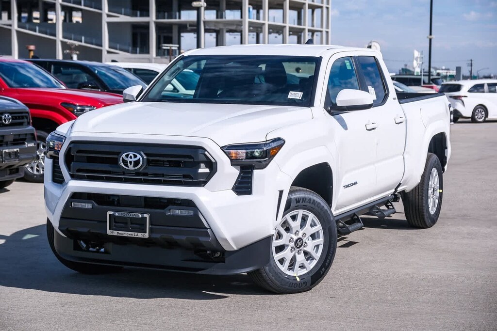 New 2025 Toyota Tacoma SR5 Truck Double Cab