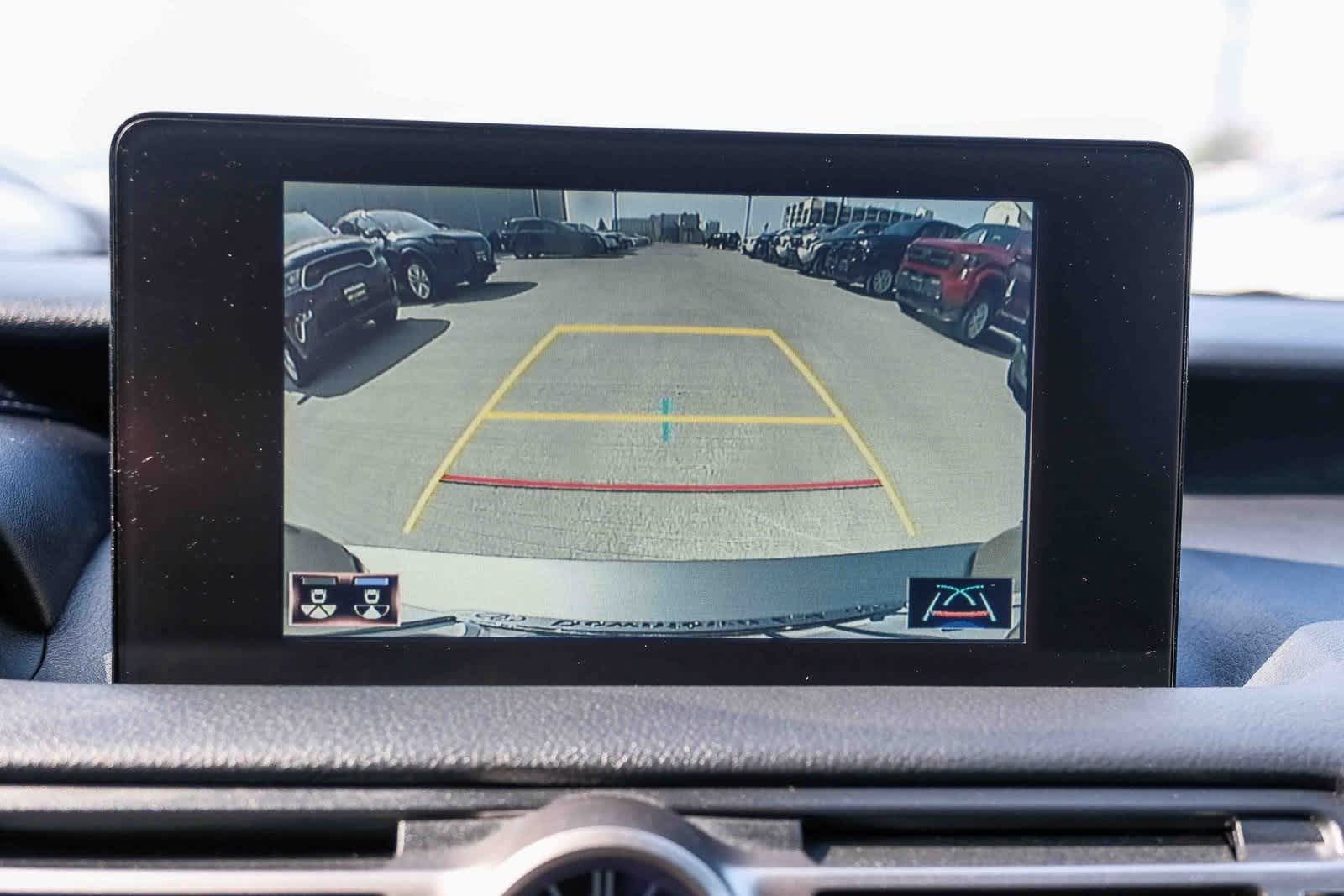 Thumbnail: 2022 Lexus IS - 26