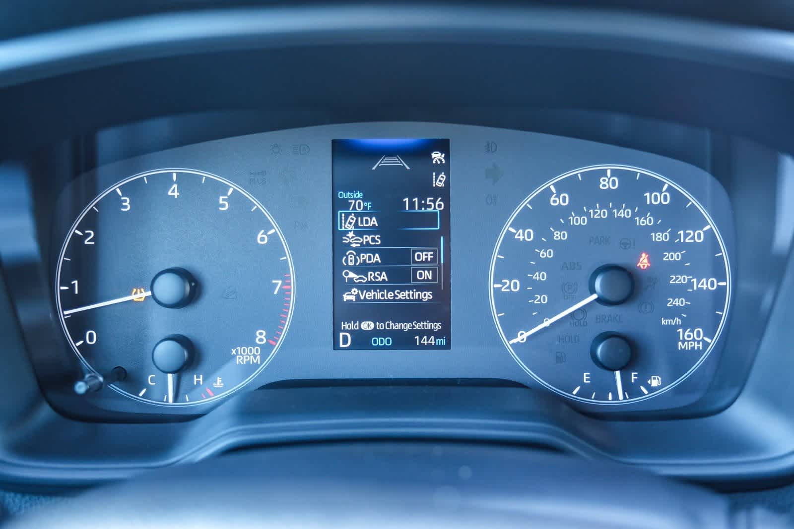 Thumbnail: 2025 Toyota Corolla - 25