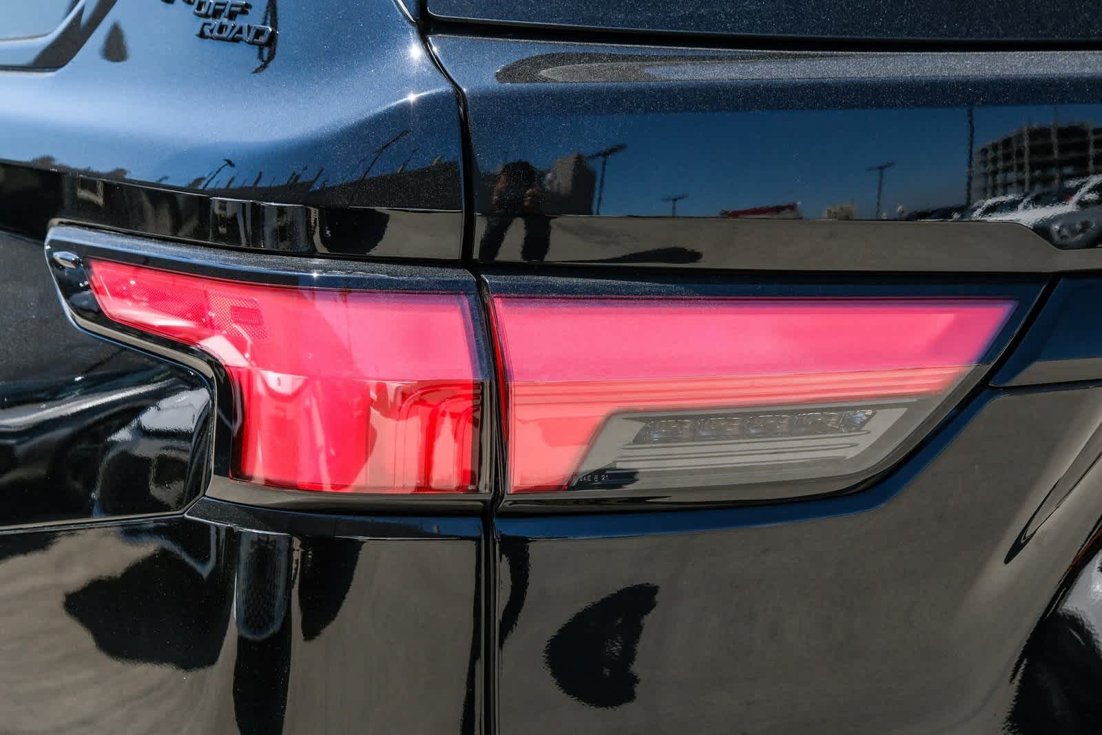 Thumbnail: 2024 Toyota Sequoia - 7