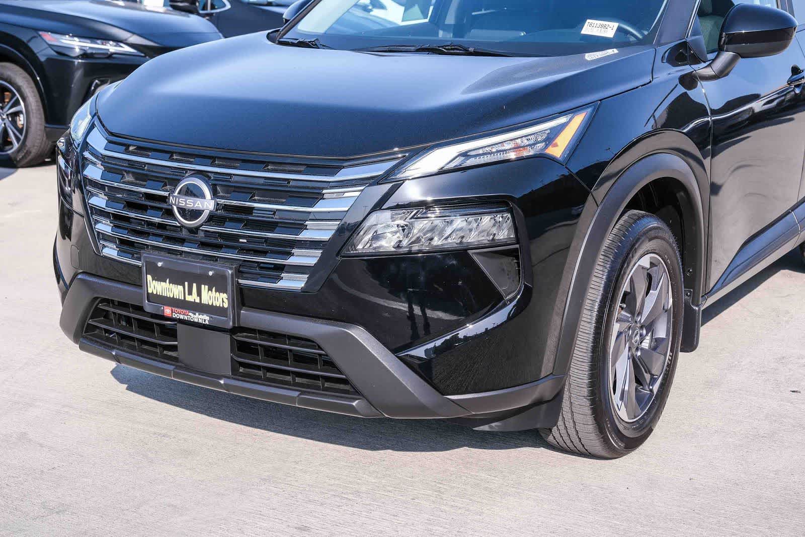 Thumbnail: 2026 Nissan Rogue - 11