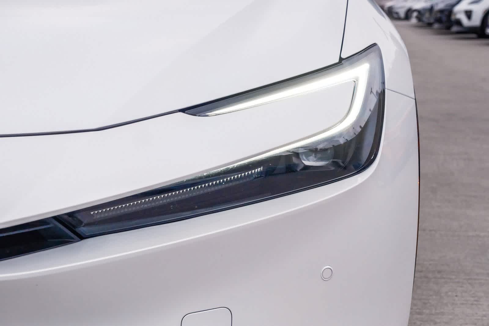Thumbnail: 2024 Toyota Prius - 11