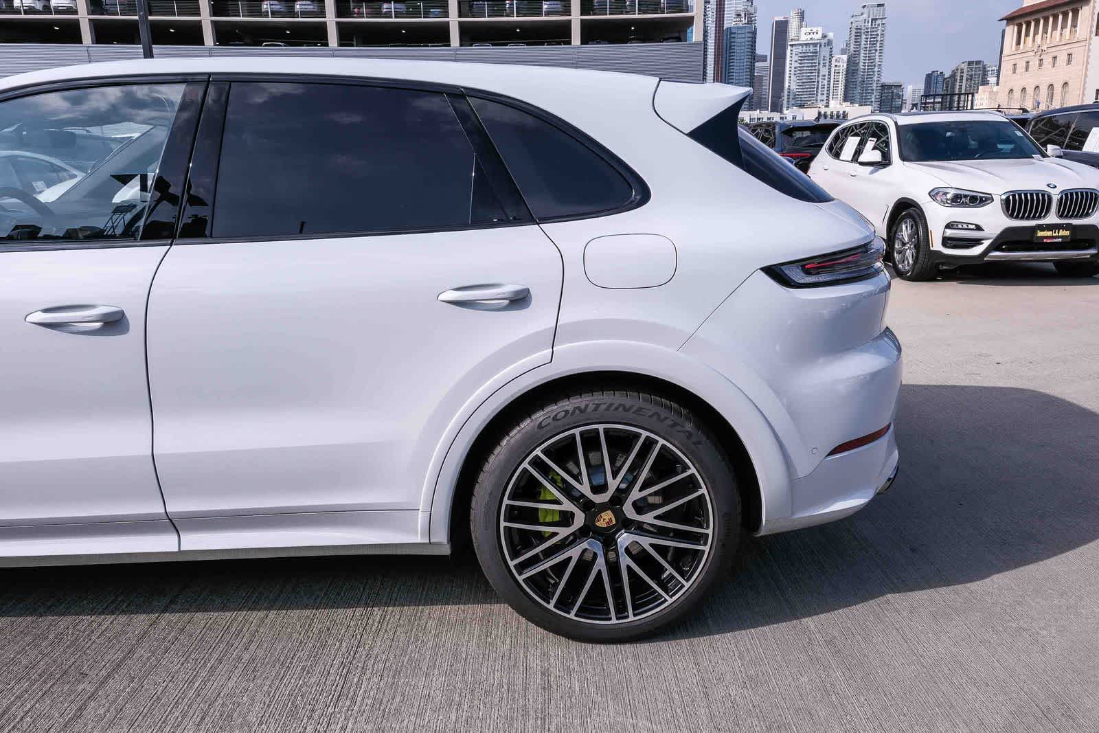 Thumbnail: 2024 Porsche Cayenne - 8