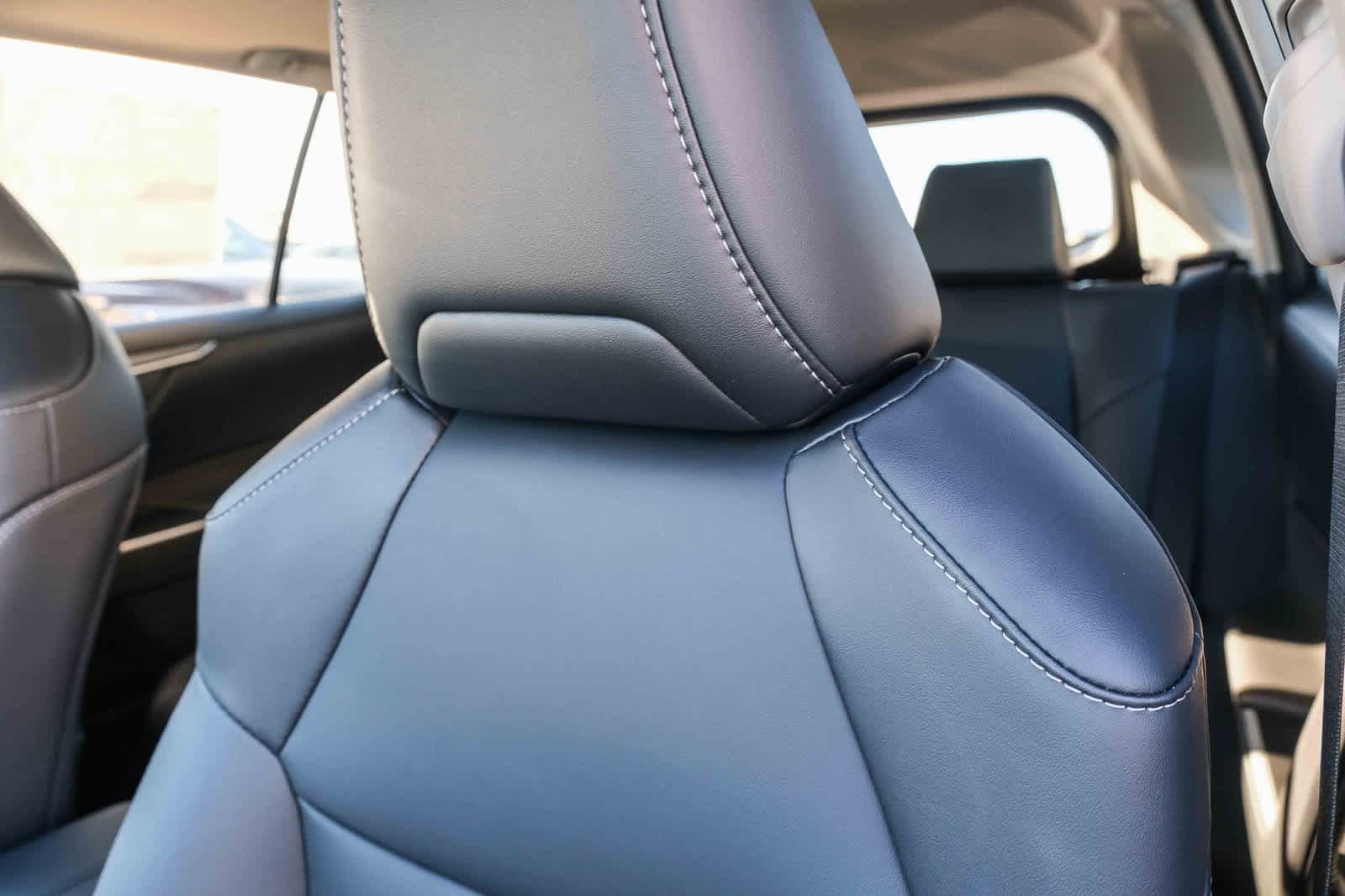 Thumbnail: 2025 Toyota RAV4 - 22