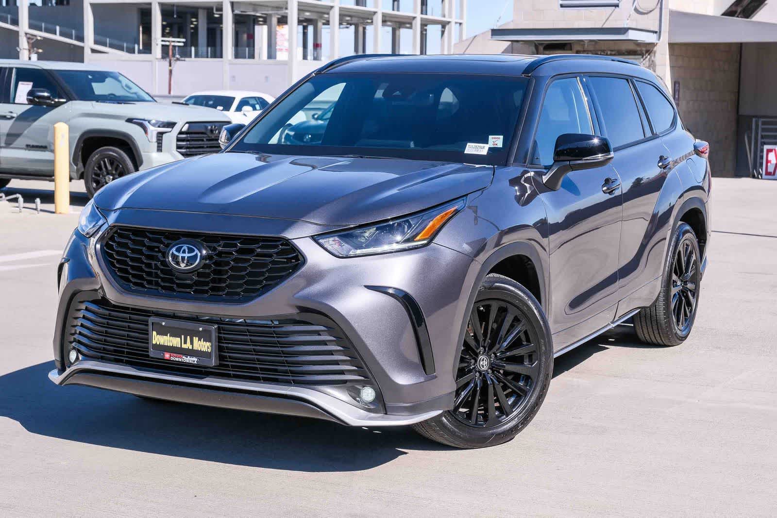 Thumbnail: 2025 Toyota Highlander - 1