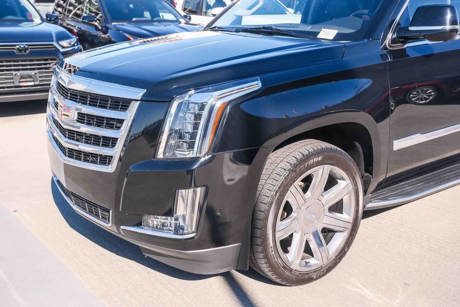 Thumbnail: 2019 Cadillac Escalade - 12