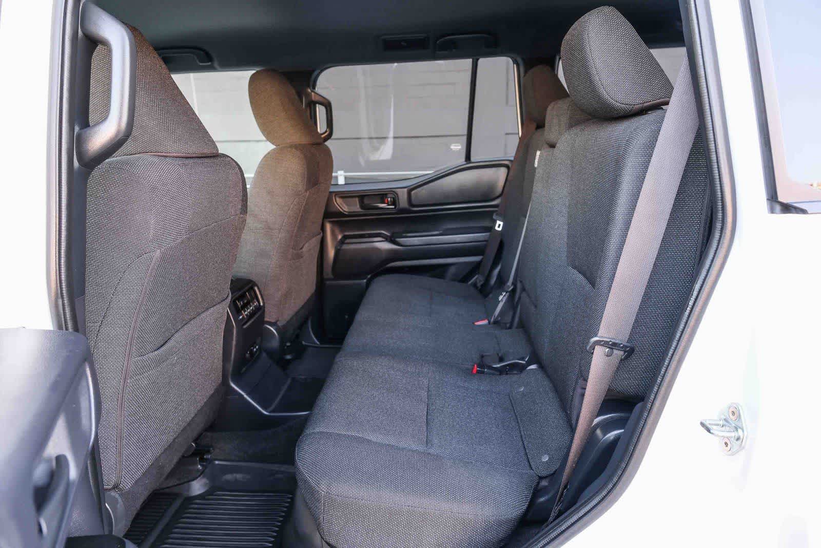 Thumbnail: 2025 Toyota Land Cruiser - 18