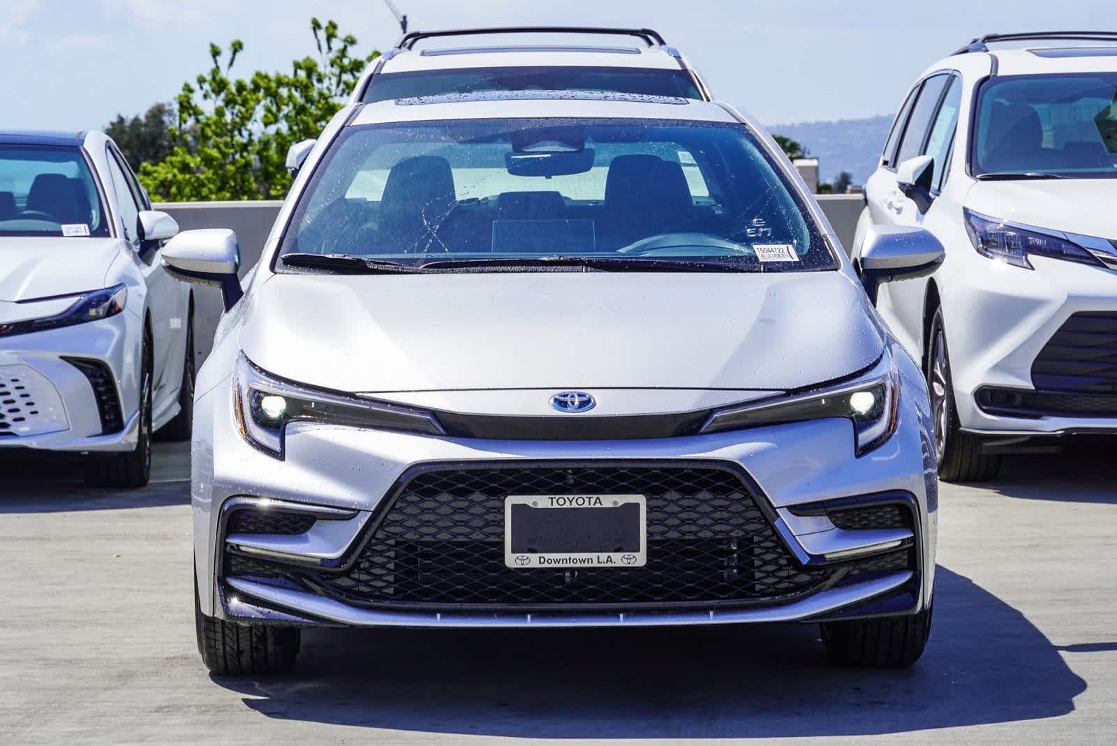 Thumbnail: 2025 Toyota Corolla - 2