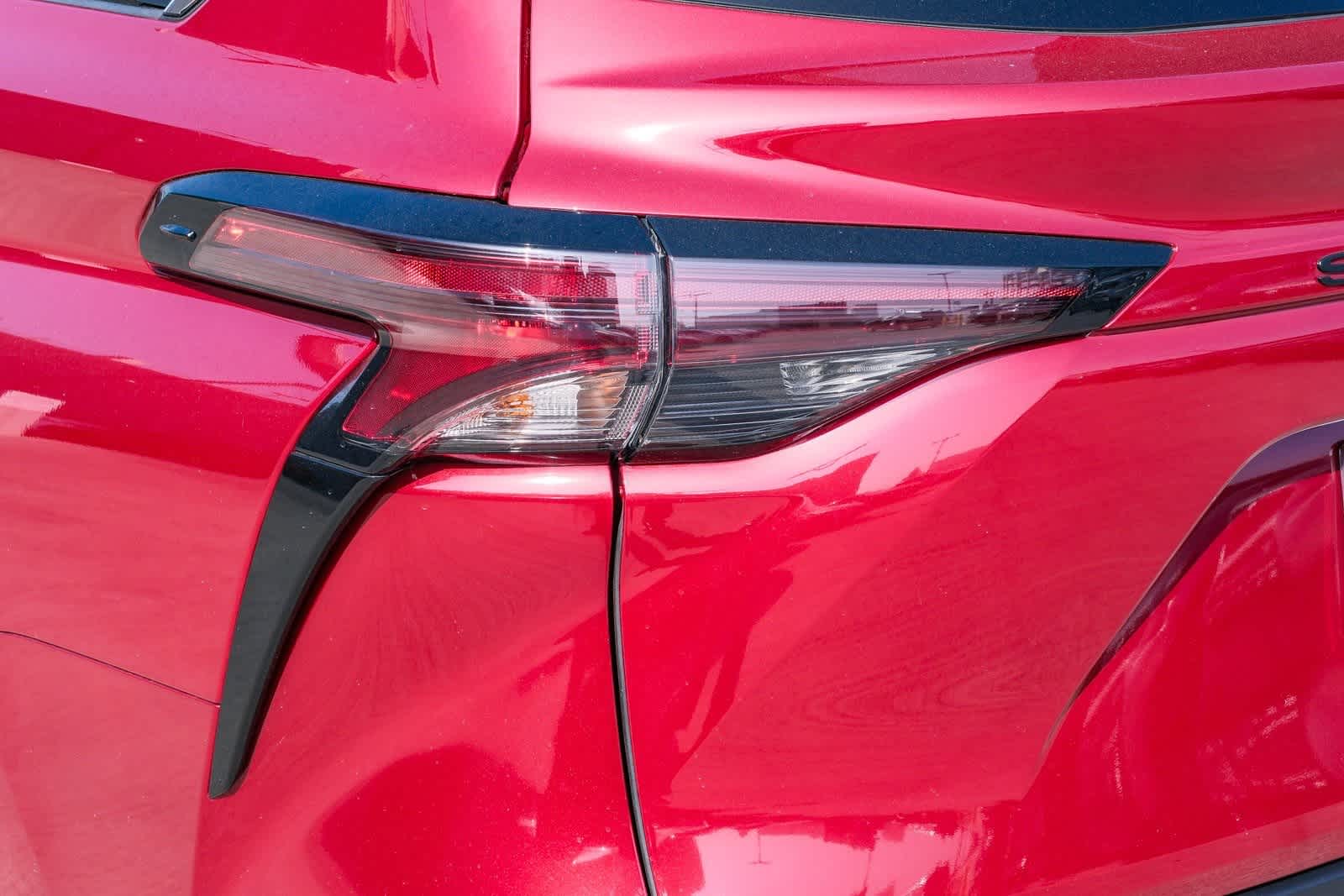 Thumbnail: 2024 Toyota Sienna - 7